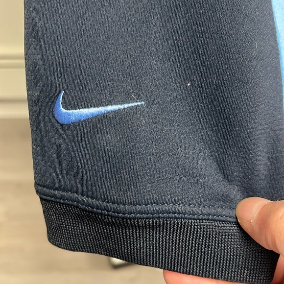 Nike golf sweatshirt - Picture 4 of 5